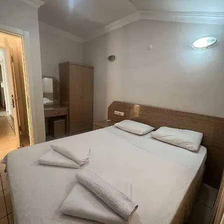 Safran Aparthotel *